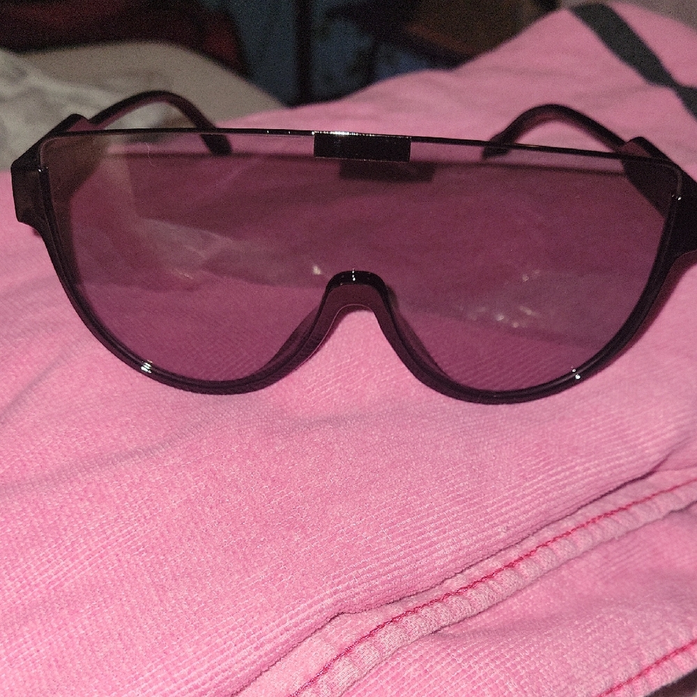 Stylish Black Sunglasses